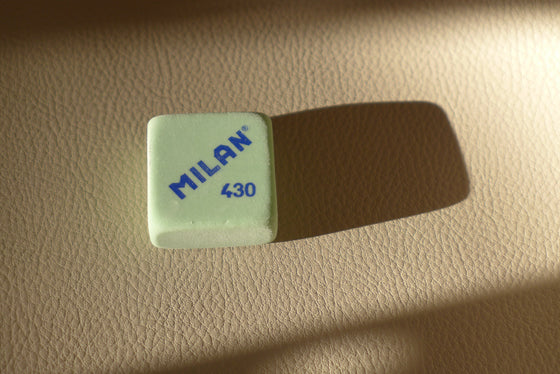 Milan τετράγωνη συνθετική γόμα πράσινη 430