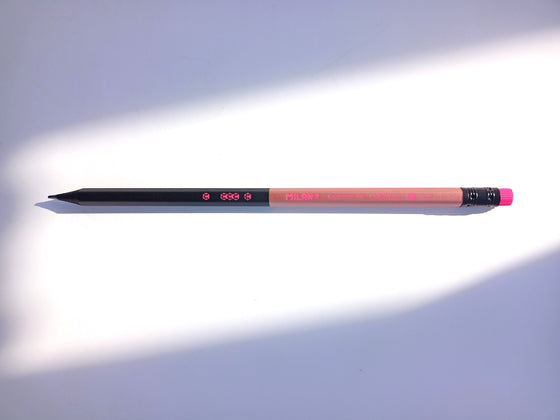 Μολύβι Milan ΗΒ με ροζ γόμα 1417