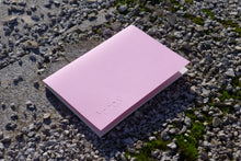  Σημειωματάριο καρφίτσα Rosa με 64 Chamois cream σελίδες χωρίς γραμμές 14x20 εκ.  (1+1 Δώρο)